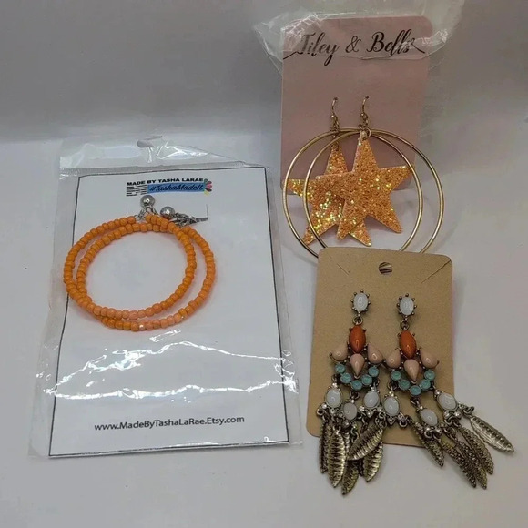 Bundle of three orange earrings - 2 NWT Earrings Bold & Beautiful Dangle acrylic - Picture 9 of 9